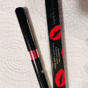 COPY - Elizabeth Arden Bold Liquid Lipstick 💄